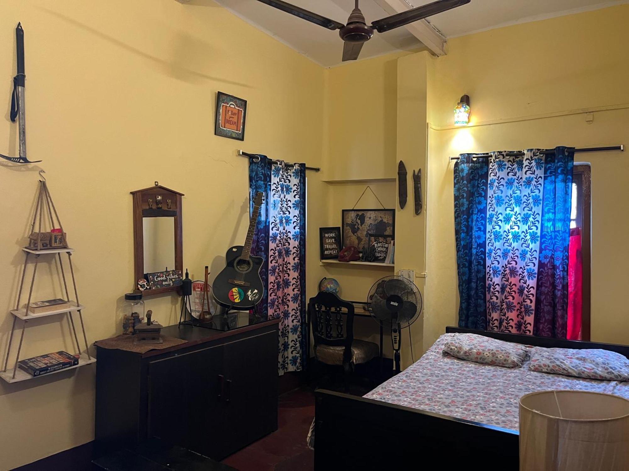 Calcutta Backpackers Homestay- For Travellers And Backpackers ภายนอก รูปภาพ