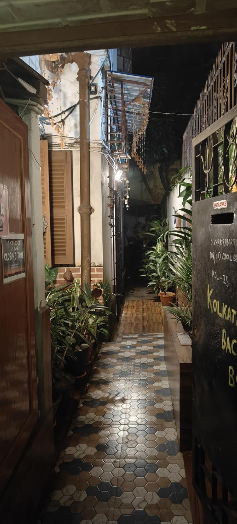 Calcutta Backpackers Homestay- For Travellers And Backpackers ภายนอก รูปภาพ